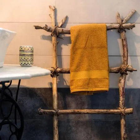 Apartman Yellow Bike House